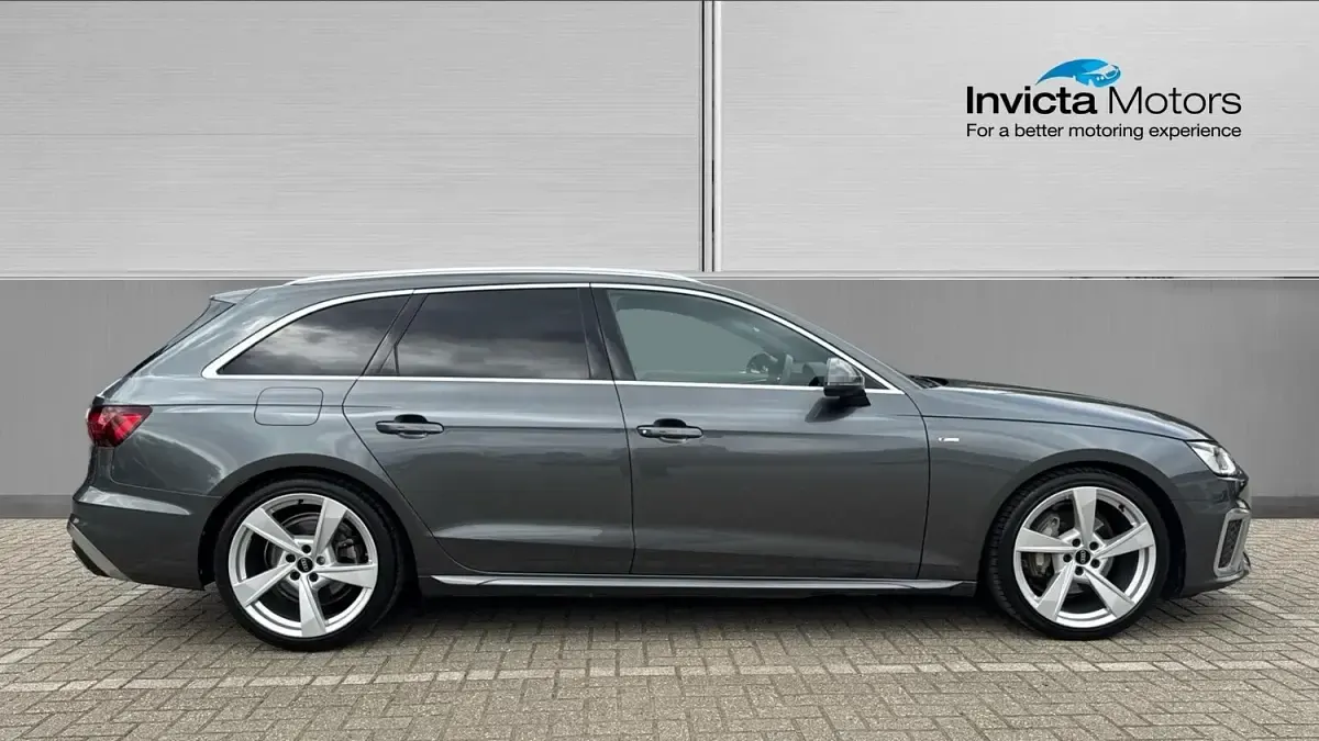 Used Audi A4 S-Line 204 HP (150 kW) 2022 Grey Estate