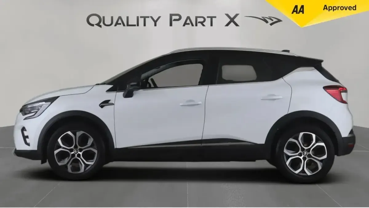Używany Renault Captur Techno 91 KM (66 kW) 2022 Biały SUV