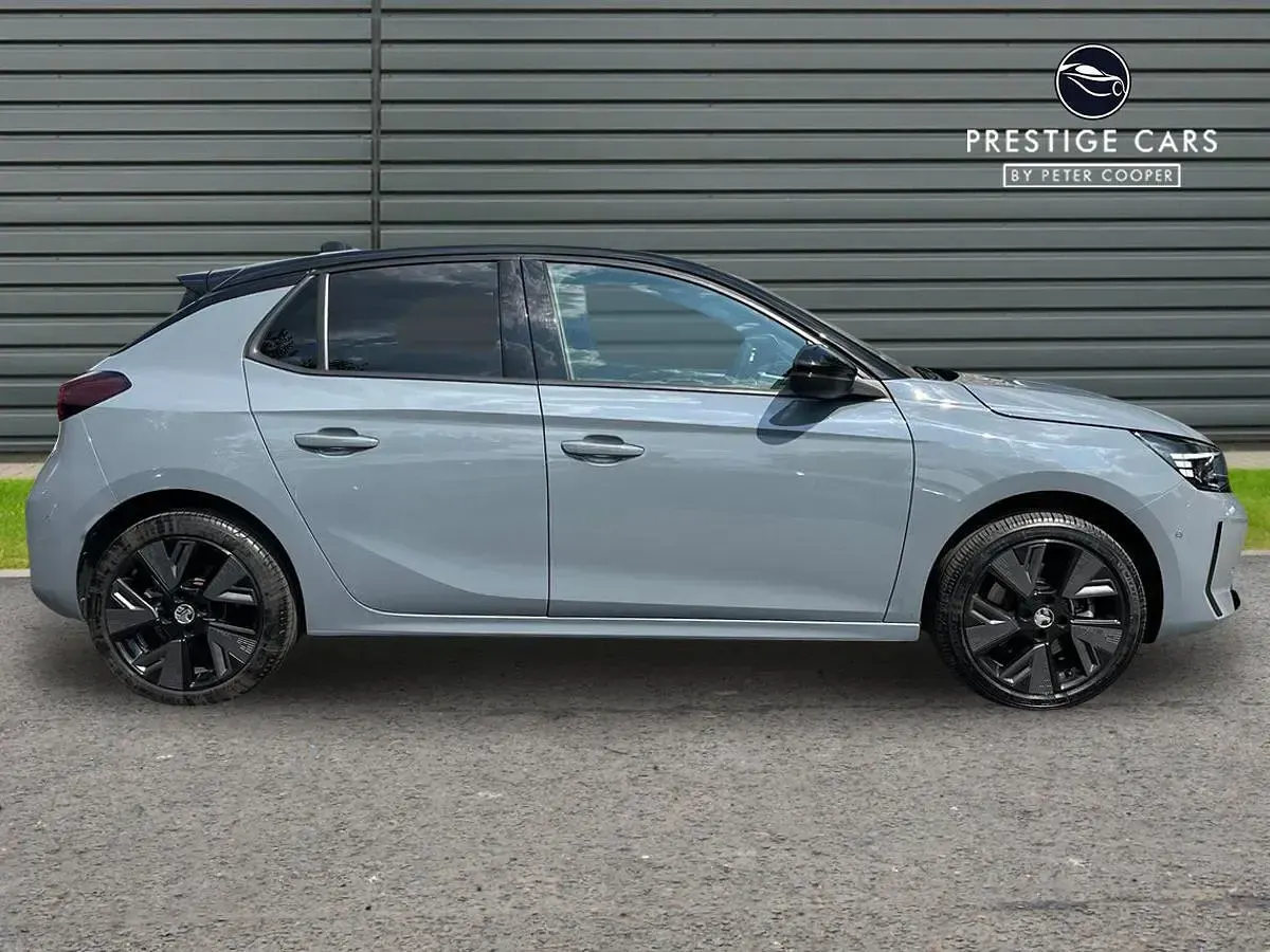Used Vauxhall Corsa-e Ultimate 114 kW (156 HP) 2023 Grey Hatchback