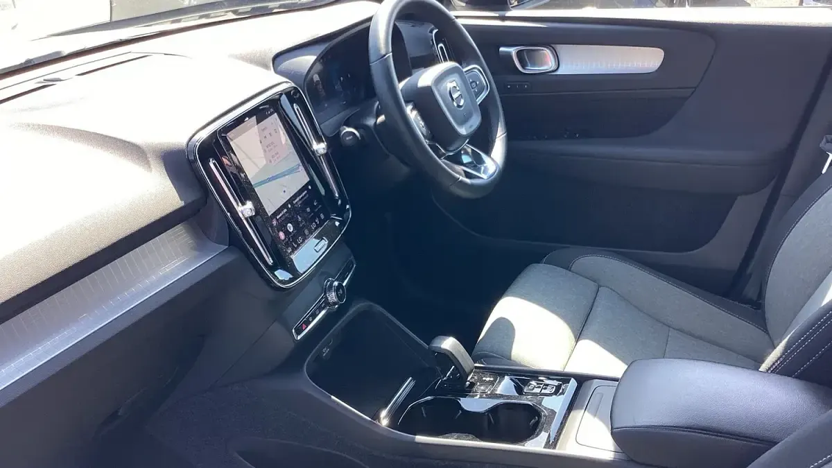 Used Volvo XC40 Plus 2022 Silver SUV