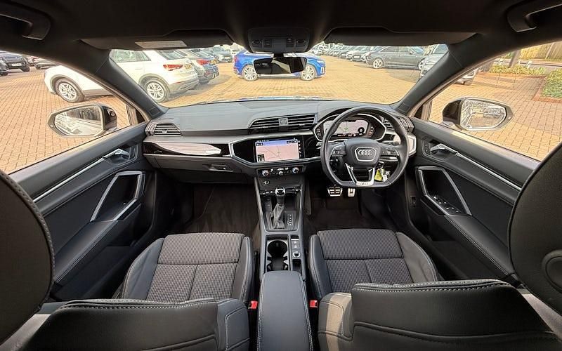 Begagnad Audi 200 Black Edition 200 HK (147 kW) 2023 Kombi