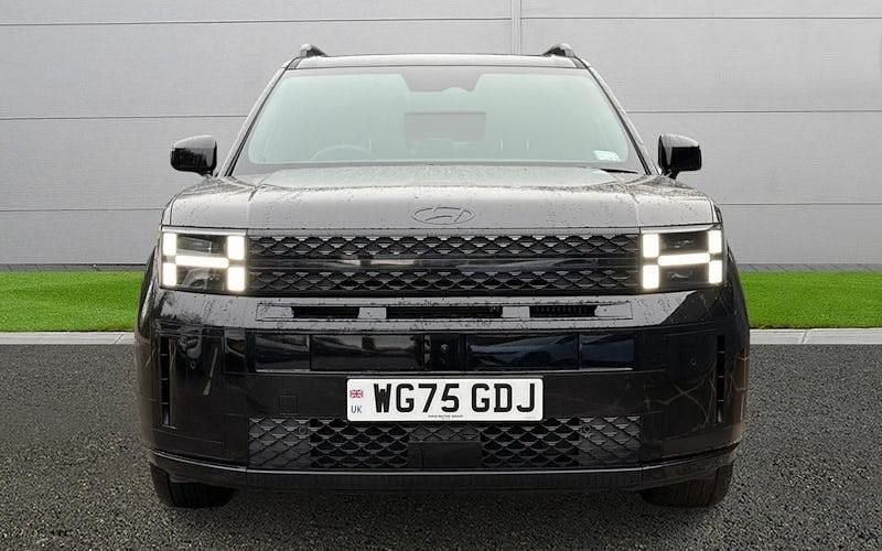 Used Hyundai Santa Fe 215 HP (158 kW) 2025 Black SUV