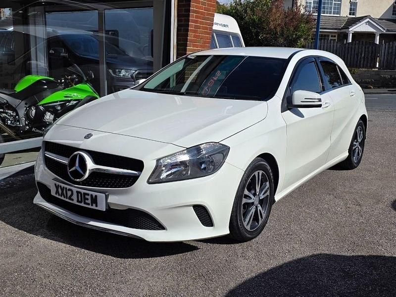 White Used 2015 Mercedes A180 SE Hatchback | £6,999 (Fair price) - Image 1/4