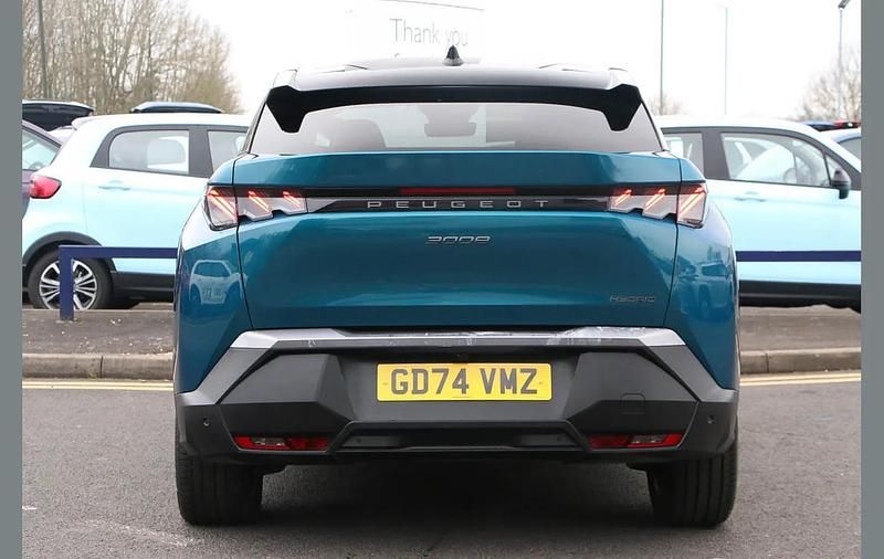 Used Peugeot 3008 GT 134 HP (98 kW) 2025 Blue SUV