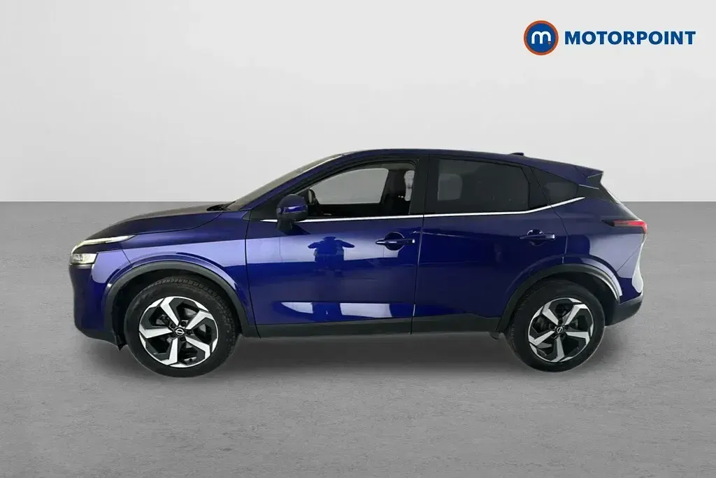 Used Nissan Qashqai N-Connecta 140 HP (102 kW) 2022 Blue SUV