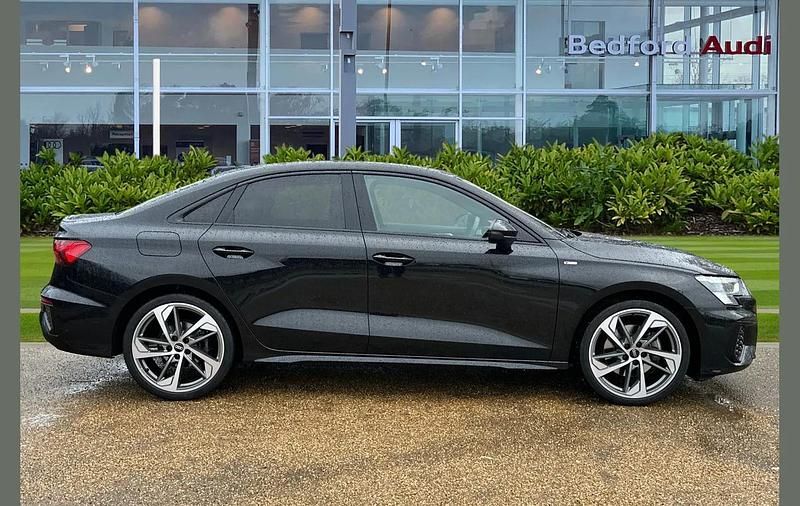 Used Audi A3 Comfort 147 HP (108 kW) 2021 Black Sedan