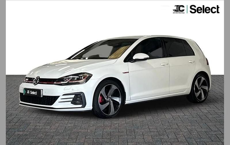 Used VW Golf VII GTI 226 HP (166 kW) 2017 White Hatchback