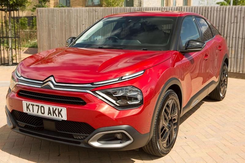 Red Used 2021 Citroën C4 PureTech Hatchback | £13,990 (Fair price) - Image 1/4