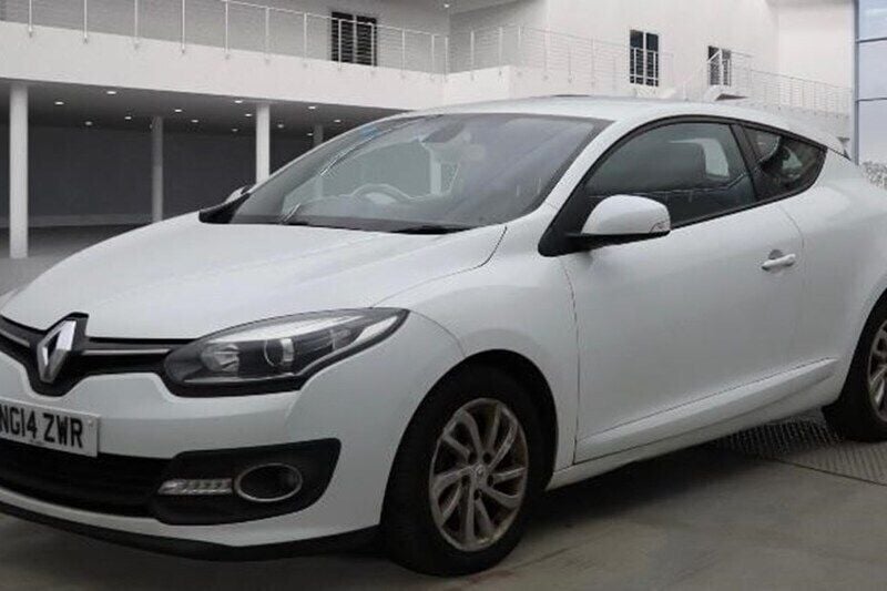 Used 2014 Renault Mégane III Dynamique Coupe | £2,499 (Good price) - Image 1/1