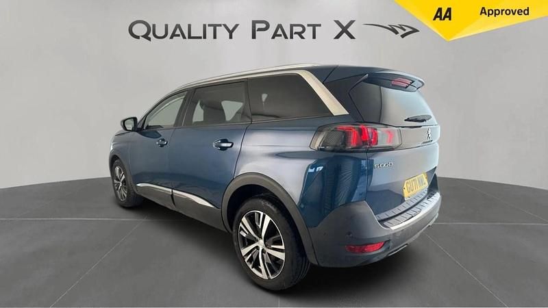 Used Peugeot 5008 Allure Premium 130 HP (95 kW) 2021 Blue SUV