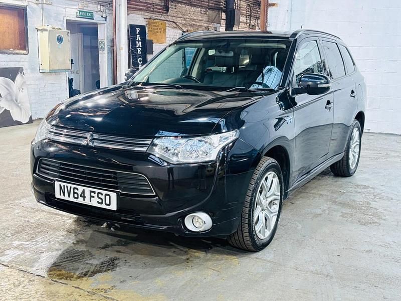 Used Mitsubishi Outlander P-HEV 2014 Black Estate