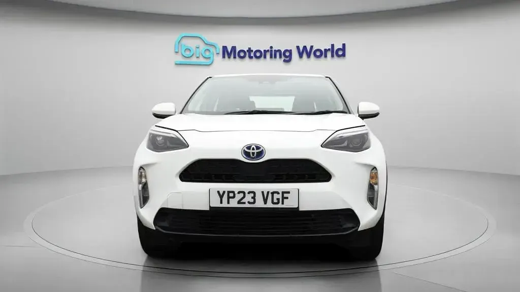 Used Toyota Yaris Cross 116 HP (85 kW) 2023 White SUV
