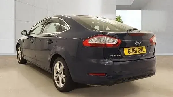 Used Ford Mondeo Titanium X 2011 Blue Hatchback