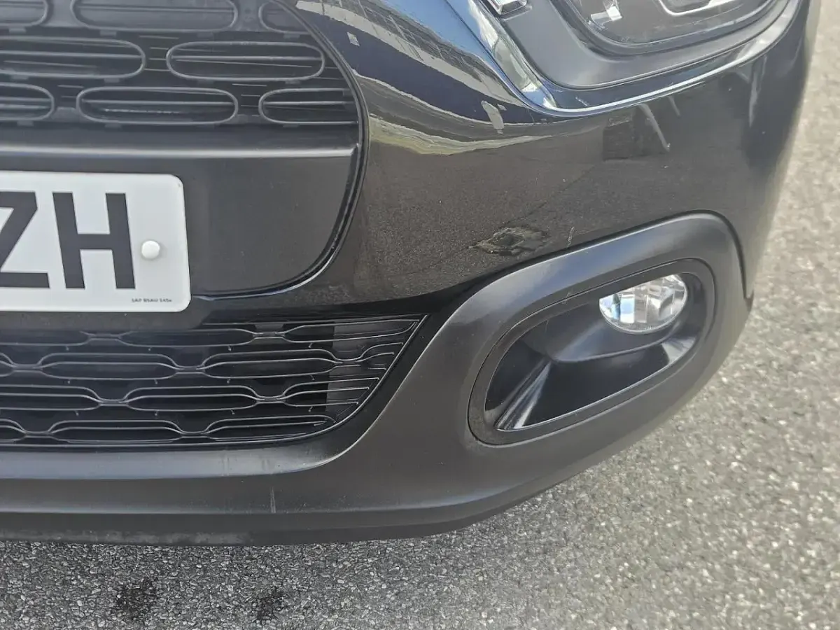 Used Citroën C3 PureTech 108 HP (79 kW) 2024 Black Hatchback