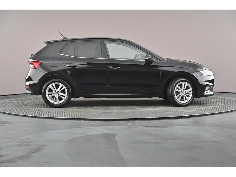 Used Skoda Fabia SE L 85 HP (62 kW) 2025 Black magic pearl effect Hatchback