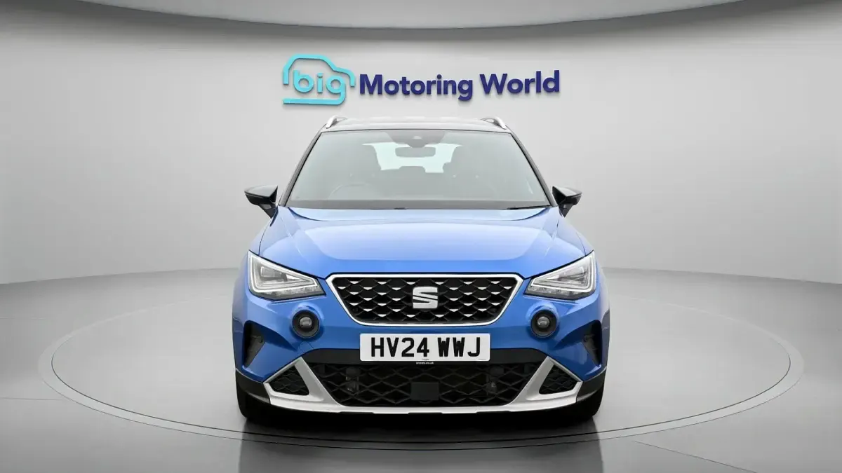 Used Seat Arona Xperience Lux 116 HP (85 kW) 2024 Blue SUV