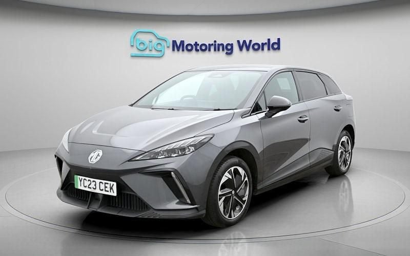 Used MG MG4 EV Trophy 150 kW (204 HP) 2025 Hatchback