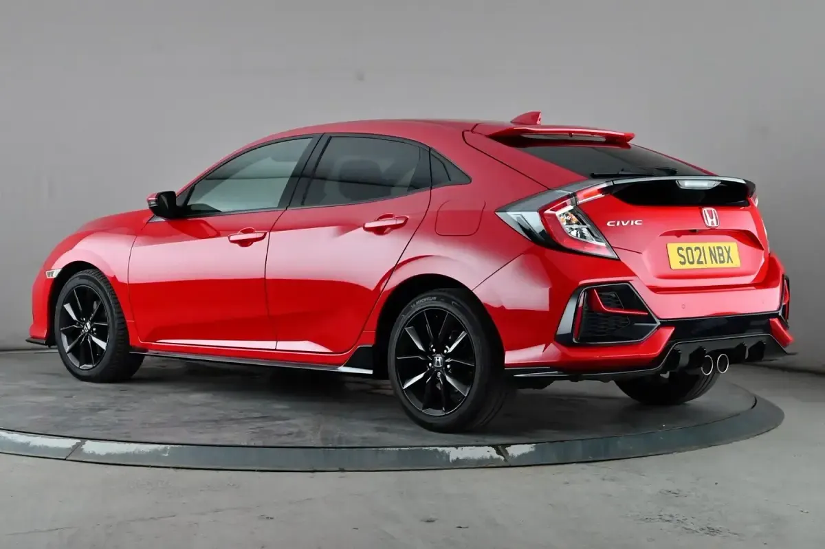 Used Honda Civic Sport 182 HP (133 kW) 2021 Red Hatchback