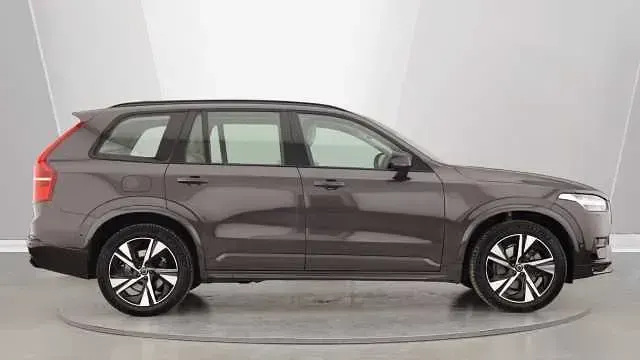 Usado Volvo XC90 Plus 235 HP (172 kW) 2023 SUV
