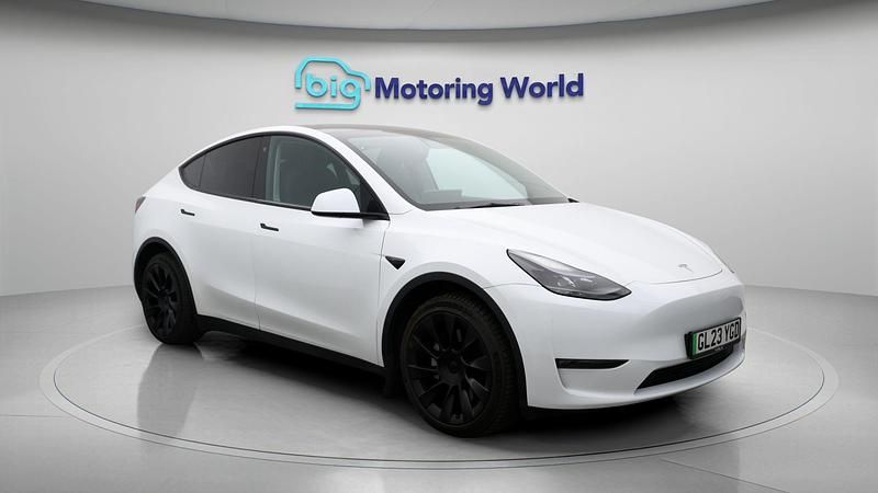 Used 2023 Tesla Model Y Long Range AWD SUV | £24,900 - Image 1/4