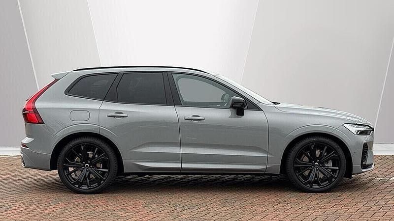 Used Volvo XC60 Ultra 449 HP (330 kW) 2026 Grey SUV