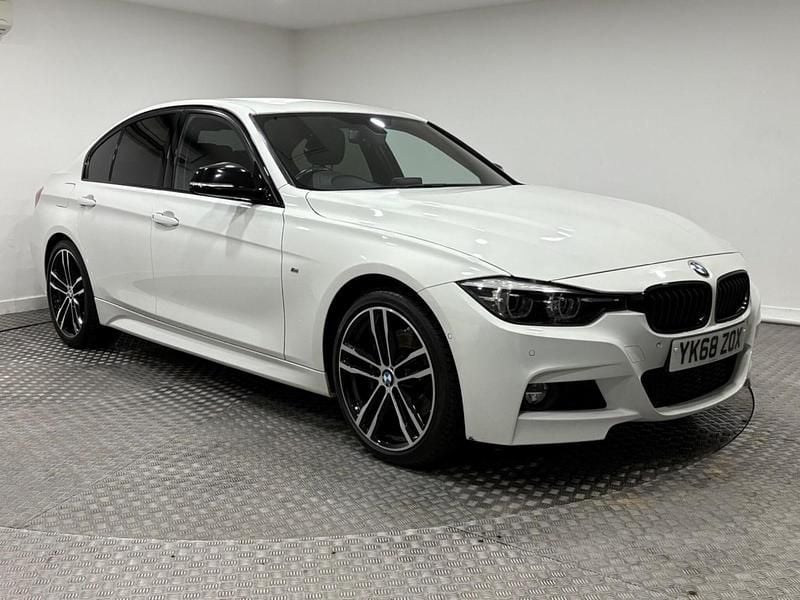 White Used 2019 BMW 320 M Sport Sedan | £15,495 (Good price) - Image 1/4