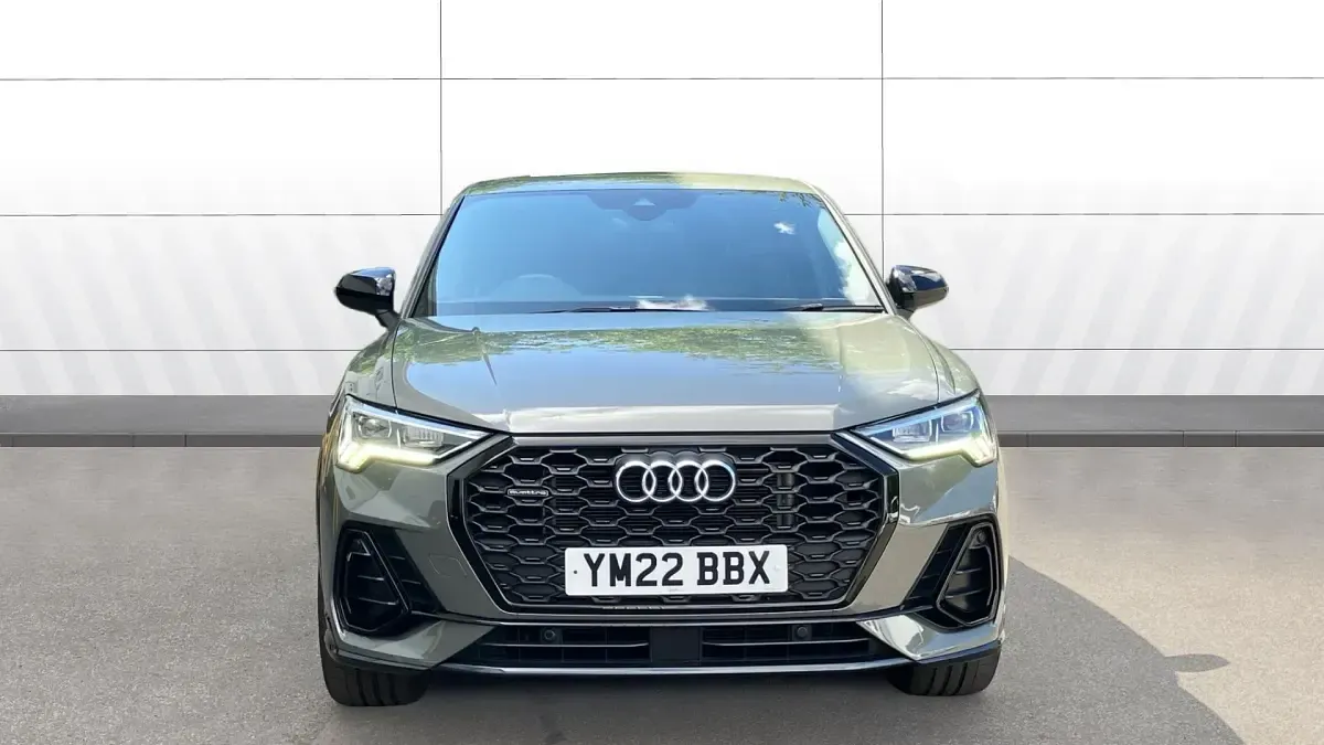 Used Audi Q3 Black Edition 190 HP (139 kW) 2022 Grey SUV