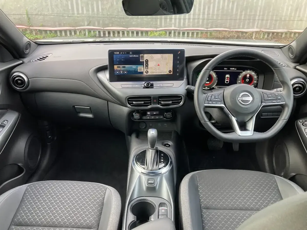 Gebraucht Nissan Juke N-Connecta 143 PS (105 kW) 2025 Schwarz SUV