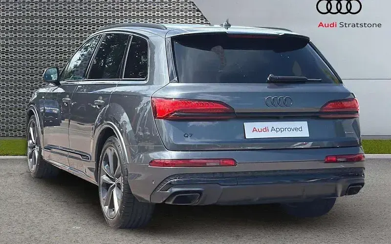 Used Audi Q7 Black Edition 231 HP (169 kW) 2026 Grey SUV