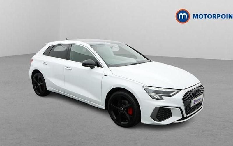 Used 2025 Audi A3 Sportback e-tron S-Line Hatchback | £21,199 (Good price) - Image 1/4