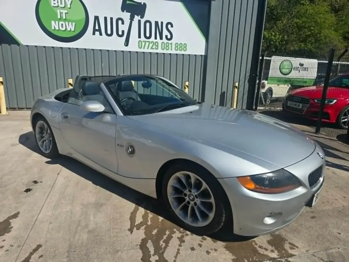 Used BMW Z4 150 HP (110 kW) 2006 Silver Cabriolet
