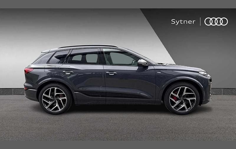 Used Audi Q6 e-tron Advanced 284 kW (387 HP) 2025 Grey SUV