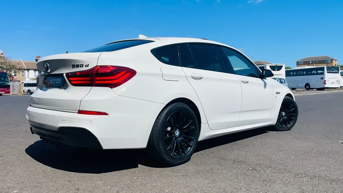 Used BMW 520 Gran Turismo M Sport 2013 White Coupe