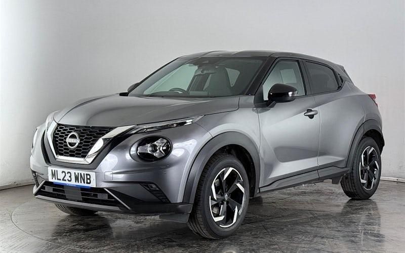 Used Nissan Juke N-Connecta 114 HP (83 kW) 2023 Grey SUV