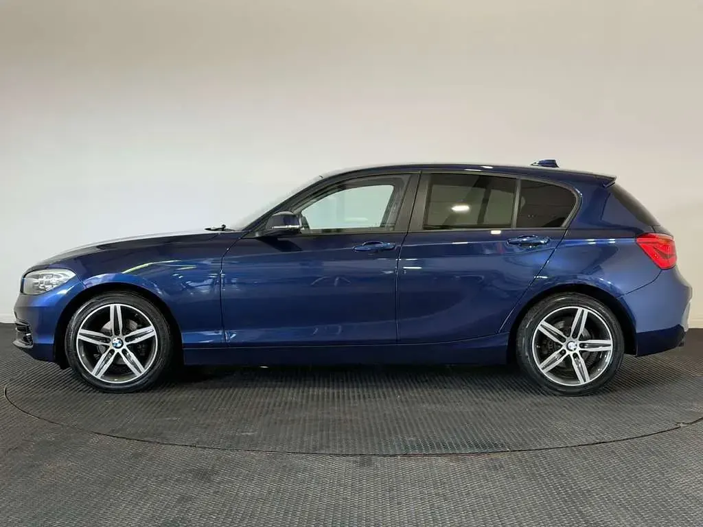 Used BMW 116 Sport Line 2016 Blue Hatchback