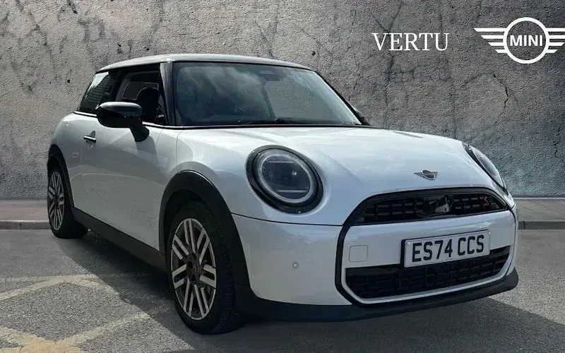 Used Mini Cooper Classic 150 kW (204 HP) 2026 Hatchback