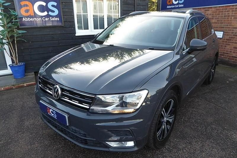Grey Used 2017 VW Tiguan SE SUV | £13,250 (Fair price) - Image 1/1