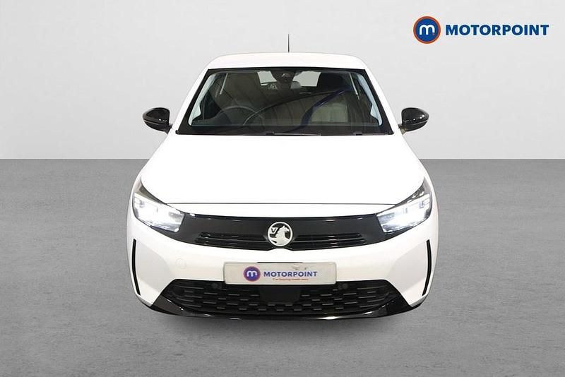 Used Vauxhall Corsa Design Edition 75 HP (55 kW) 2023 White Hatchback