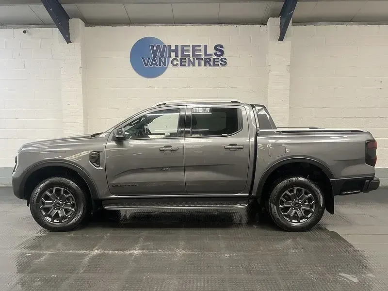 Used Ford Ranger Wildtrack 205 HP (150 kW) 2024 Grey Pickup