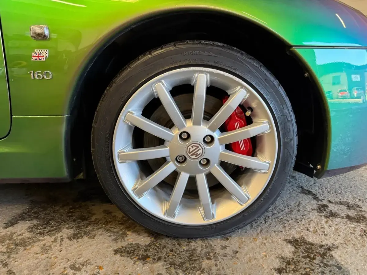Used MG F 2006 Multicoloured Cabriolet