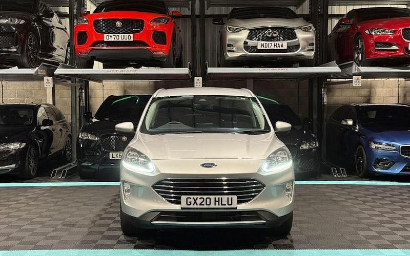 Used Ford Kuga Titanium 120 HP (88 kW) 2020 SUV