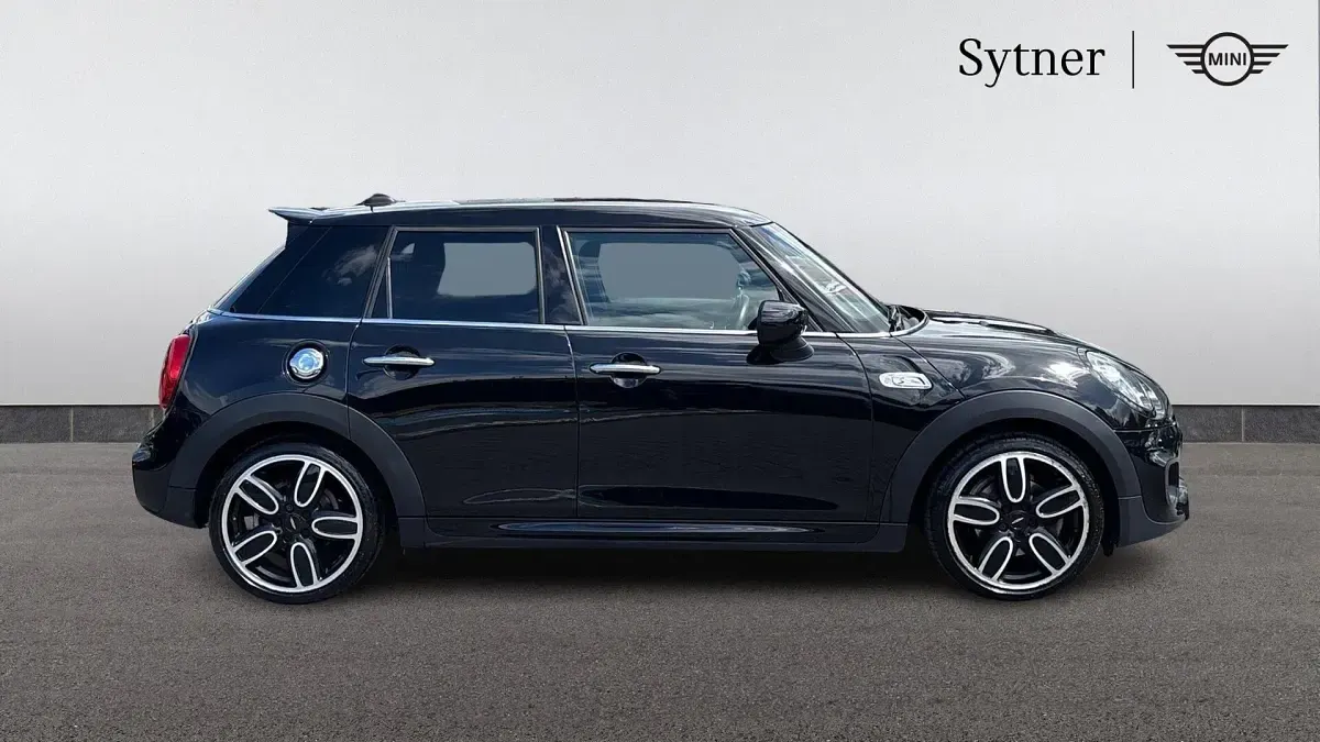 Used Mini Cooper S Hatch 189 HP (139 kW) 2020 Black Hatchback