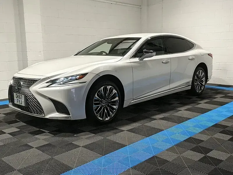 Used Lexus LS500h 2024 Pearl white Sedan