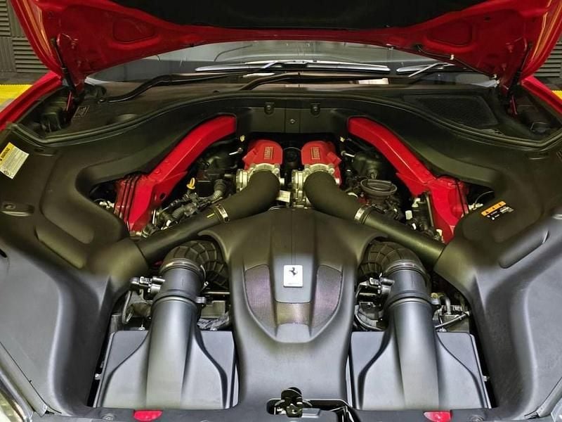 Used Ferrari Portofino 600 HP (441 kW) 2019 Red Cabriolet