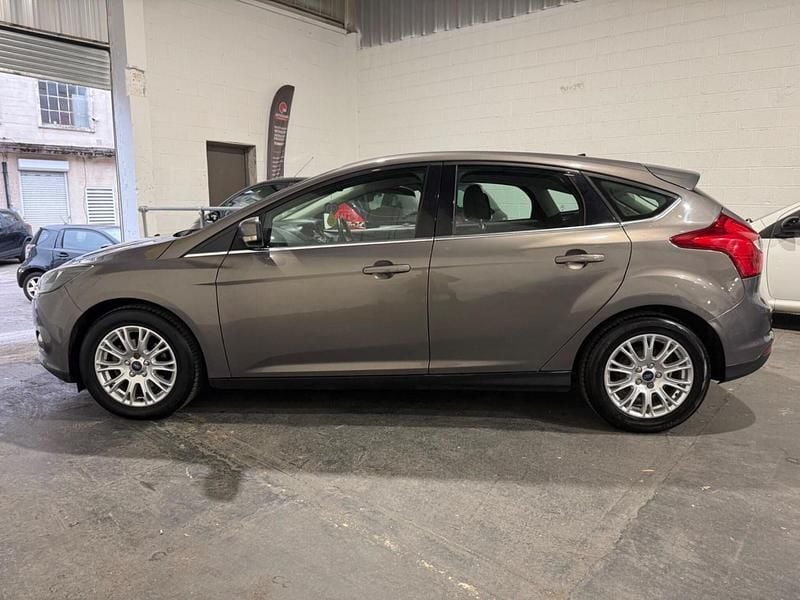 Brown Used 2012 Ford Focus Titanium Hatchback | £3,995 (Good price) - Image 1/4