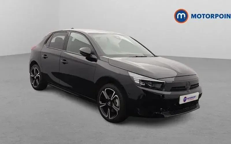 Begagnad Vauxhall Corsa Ultimate 101 HK (74 kW) 2025 Halvkombi