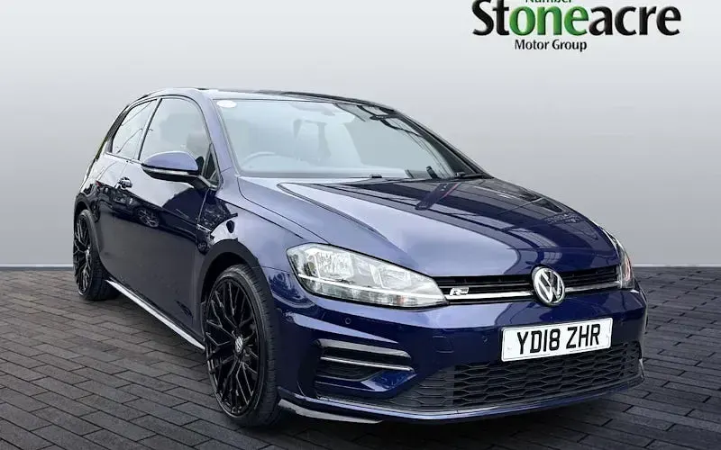Used VW Golf VII R-line 150 HP (110 kW) 2018 Hatchback