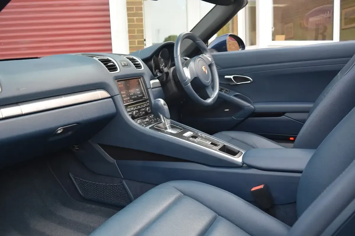 Used Porsche Boxster 265 HP (194 kW) 2012 Blue Cabriolet