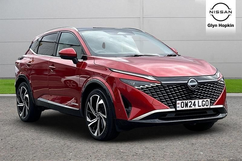 Red Used 2024 Nissan Qashqai Tekna+ SUV | £29,454 (Expensive) - Image 1/4