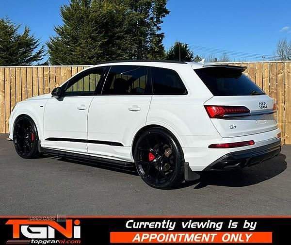Used Audi Q7 Black Edition 286 HP (210 kW) 2020 White SUV